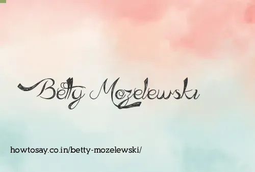 Betty Mozelewski