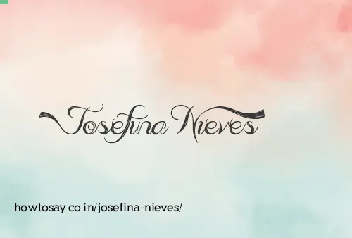 Josefina Nieves